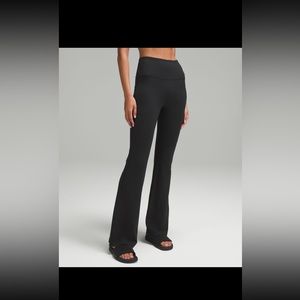 Lululemon groove pants